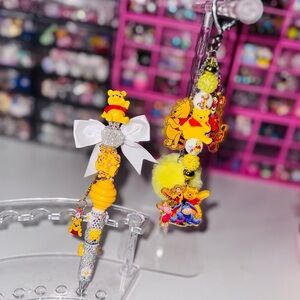 Pooh Pen & Bag Charm Set